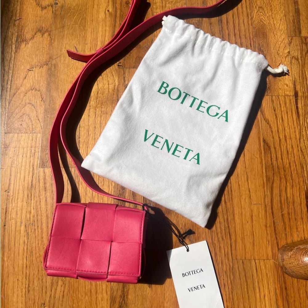 BOTTEGA VENETA
Pink Candy Cassette Bag